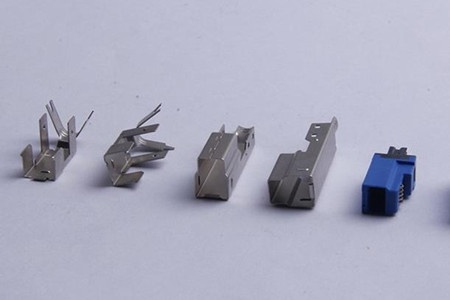 五金彈片的種類、應(yīng)用和生產(chǎn)技術(shù)要求